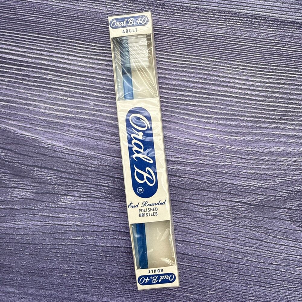 VTG Oral-B 40 Toothbrush 1960 1970 USA Soft End Rounded Polished Bristles 4-ROW